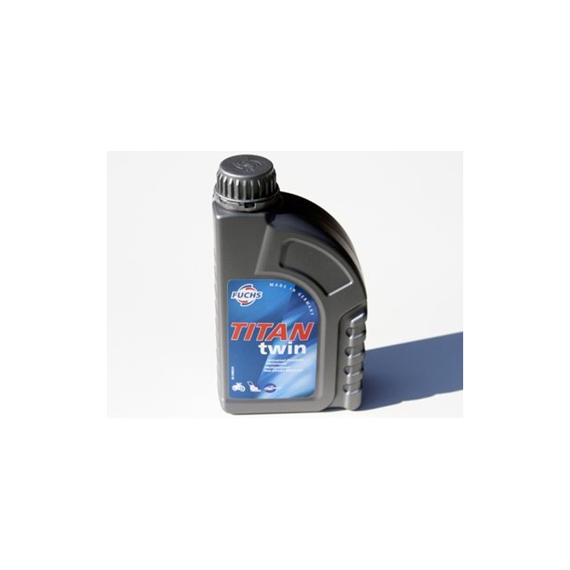 Titan Twin two-stroke engine oil Oils, Valvolines, Additives and Accessories